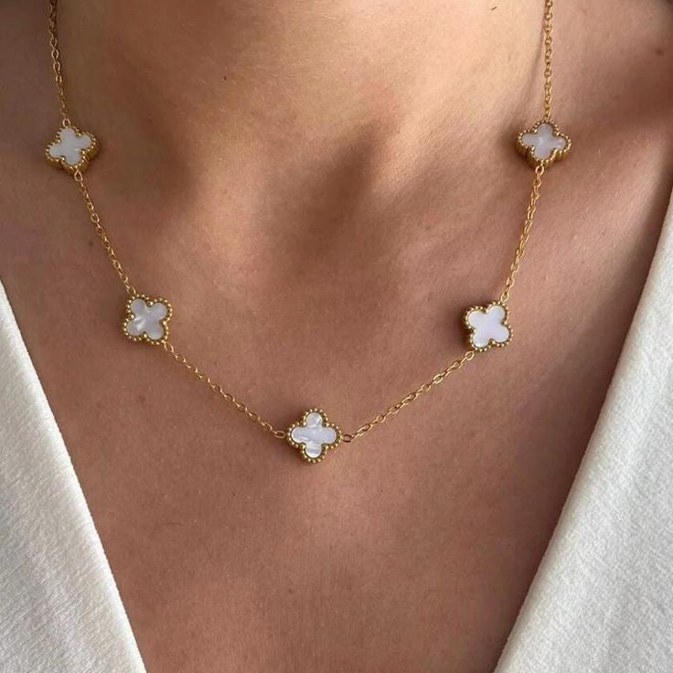 Collar Celestine white chico