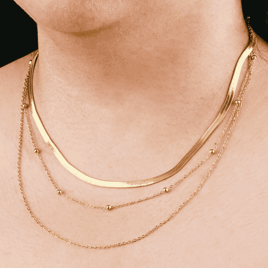 Collar triple de acero
