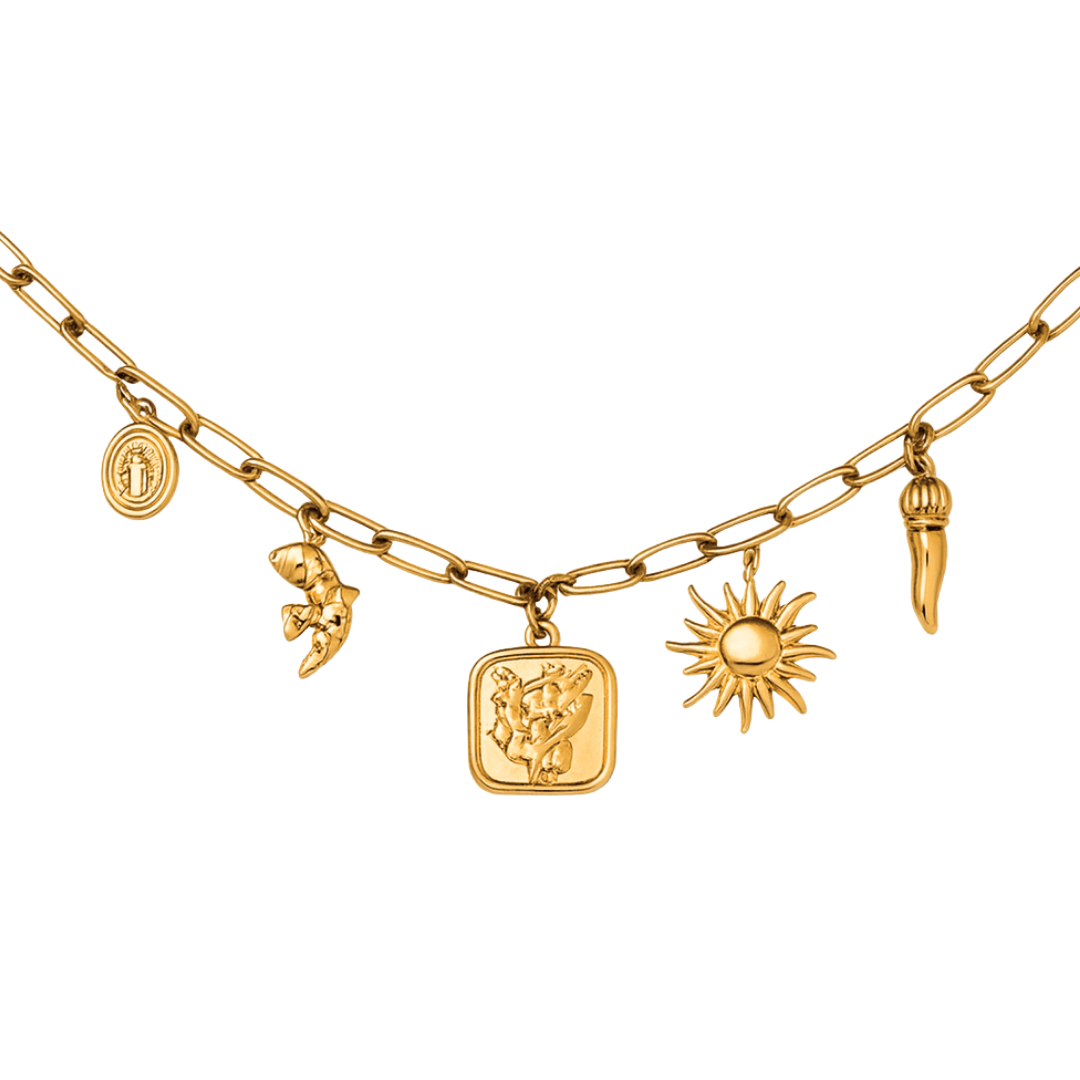 Collar con charms